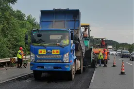注意！许广高速湘潭段部分路段施工图片