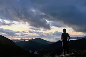 原来人生的低谷都是这样走出来的，万万没想到图片