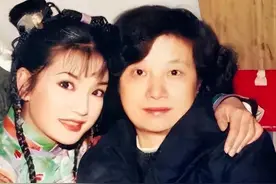 赵薇母亲魏启颖：儿子离婚分走5.2亿，女儿消失荧屏，丈夫也去世图片