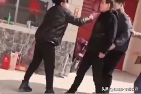男子酒后被妻子当着众人打了一耳光，丈夫为自证清白，当场打醉拳图片