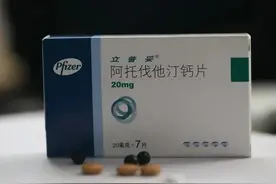 医生提醒:吃他汀期间，有5物最好别碰，要重视了图片