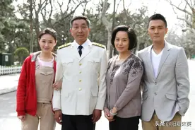 《门·第》和《父母爱情》里的两个司令，谁更可爱？图片