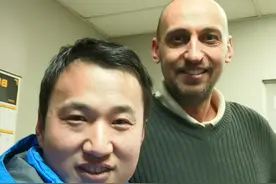 我，技校毕业，在加拿大做电焊工，一天能赚5000，改变全家命运图片