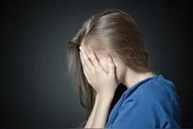 祸害女性的“液体快乐丸”真存在吗？“乖乖水”有多可怕？请远离图片