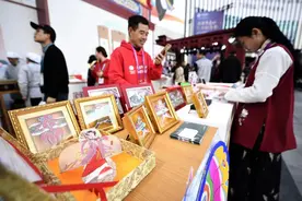 潍坊国际风筝会的非遗情结图片