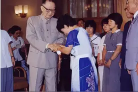 1980年日本女人来中国见聂荣臻，称聂帅为“中国爸爸”，为何？图片