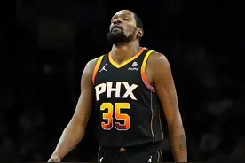 25投8中！是谁锁住了杜兰特？NBA官网揭示了答案图片