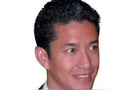 洪森的长子已经是首相接班人，拉那烈亲王的长子却没有一官半职图片