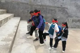 10年帮扶服刑人员子女及孤儿，大凉山这所网红学校面临关停危机图片