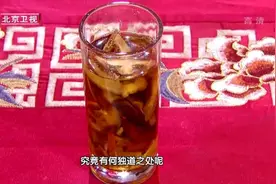 人过中年，阳气减弱经常困倦？早晨一杯茶，上午一套操，元气满满图片