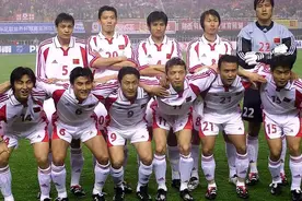 （2002世界杯）以为是小丑，没想到却是巅峰-中国队图片