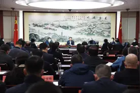 涟水县委常委会（扩大）会议召开，会前举行项目集中签约活动图片