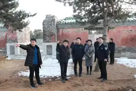 2015年清东陵被盗，盗墓贼连挖10天无人发现，盗洞直达地宫图片