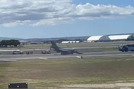 F-16夏威夷“吃土”，一看，原来是台军的图片