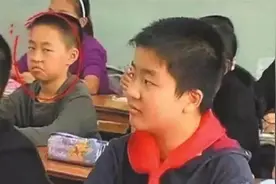 昔日的“五道杠少年”和“不屑弟”后来怎样？一个民办，一个哈佛图片