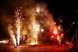 “爆竹声声辞旧岁”，孩子却问：爆竹是啥？你想看到这样的画面吗图片