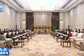 【商会】陕西省委书记赵一德、省长赵刚会见上海市浙江商会会长王均金一行图片