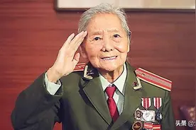 美军俘虏问志愿军为何不信上帝，我女翻译说：因为上帝救不了中国图片