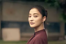 梅婷：两次婚姻均闪婚，第一段含泪离去，第二段儿女双全超幸福图片