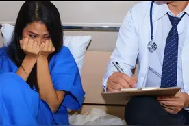 两痴呆女孩来月经后，被强制摘除子宫，法院认定：故意伤害罪图片