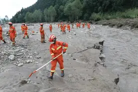 西宁山洪、四川水电站见底，旱的旱死、涝的涝死，地球到底咋了？图片