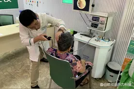 为什么听力损失一般都是高频比低频严重？要配助听器吗？图片