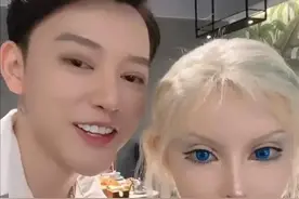 脸上动108刀，吃饭不敢张嘴，还坚称自己没整容，迪丽拉没救了！图片