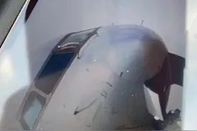 飞机外层风挡破裂返航？华夏航空：没发现鸟击，故障原因仍在检查图片