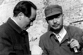 叶剑英评价说：毛主席的一生，就是苦修、苦练、苦学、苦干图片