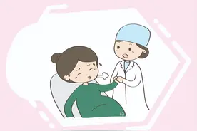羊水早破，医生为啥斥责丈夫？孕父母都看看图片