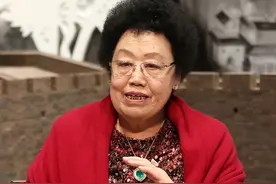 女富豪陈丽华:40亿买下王府井一条街,年收租10个亿,5年狂赚505亿图片