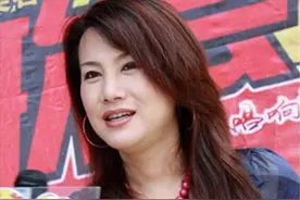 2005年，安徽变性人黄宁倩，30岁高调征婚，不混出个样绝不回老家图片