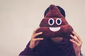 拉屎不是一件羞耻的事，而是一件很舒服和解压的事图片