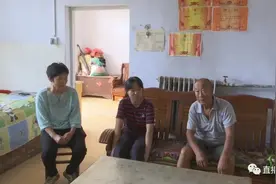 愿做一朵向阳花 笑对苦难绽芳华图片