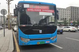 注意！南充城区公交春节期间收发班时间有调整图片