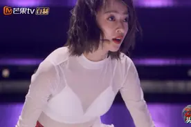 没想到《乘风破浪》初舞台秀，又卷又惊喜的是这4位中年女演员图片