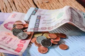 零钱通为什么收益率越来越少？是什么原因引起的？图片