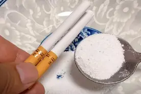 香烟加上洗衣粉用水泡一下，有你想不到的妙用图片