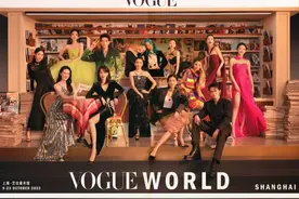 现在，与李冰冰、周冬雨、刘雯、龚俊一起进入VOGUE世界图片