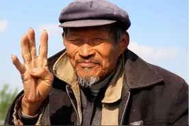 人在一生的最后时刻会发现，最亲的并不是老伴和子女，而是自己！图片