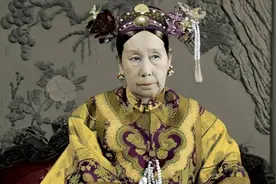 53岁慈禧爱上20岁侍卫，当晚就临幸他，哪承想，害苦了他图片