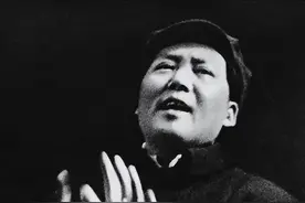 开国大典现场播音员丁一岚辟谣：开国大典毛主席压根没说过这句话图片
