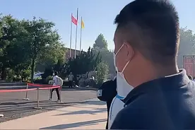 河北女儿上寄宿学校爸爸食不下咽，偷偷抹眼泪，网友：出嫁时咋办图片