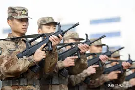 青年当兵后，想处好战友间的关系，不要做这4件事图片