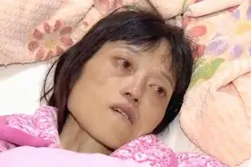 单亲妈妈患癌，亲戚们集体哭穷，拒绝帮她养2个儿子，结局如何？图片