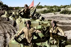 为什么远征军同驻印军的武器差距很大？1944年9月14日光复腾冲图片