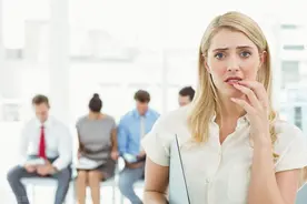 面试自我介绍这样说，一分钟让HR记住你（内附范本教学）图片
