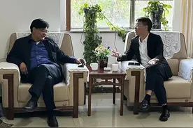 新疆煤炭交易中心有限公司董事长于秋溟拜访尼勒克县县委书记图片