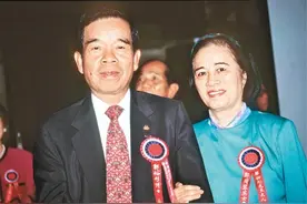 4个香港最有福气的富老太：丈夫身家几百亿，只爱原配，个个长寿图片