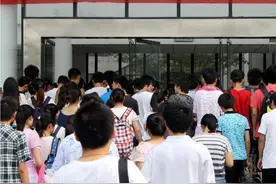 大学辅导员吐露：四六级不要“缺考”，后果比“不及格”更严重图片